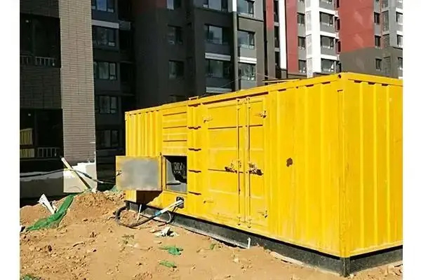 良庆发电机租赁中燃油压力过低会对发动机的哪些部件造成损坏？